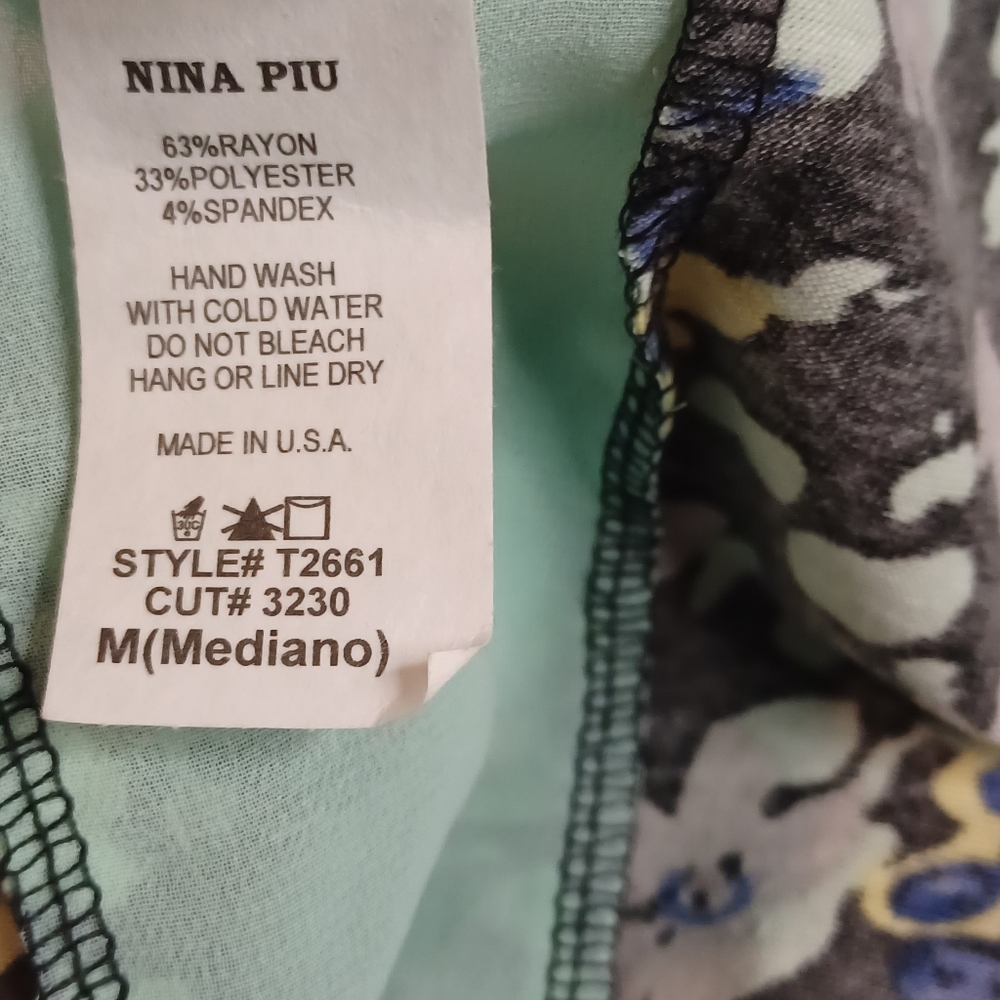 Nina Piu Women's Medium Green Tank with Floral Print, Flowy Bottom with Ruffling - Picture 2 of 6